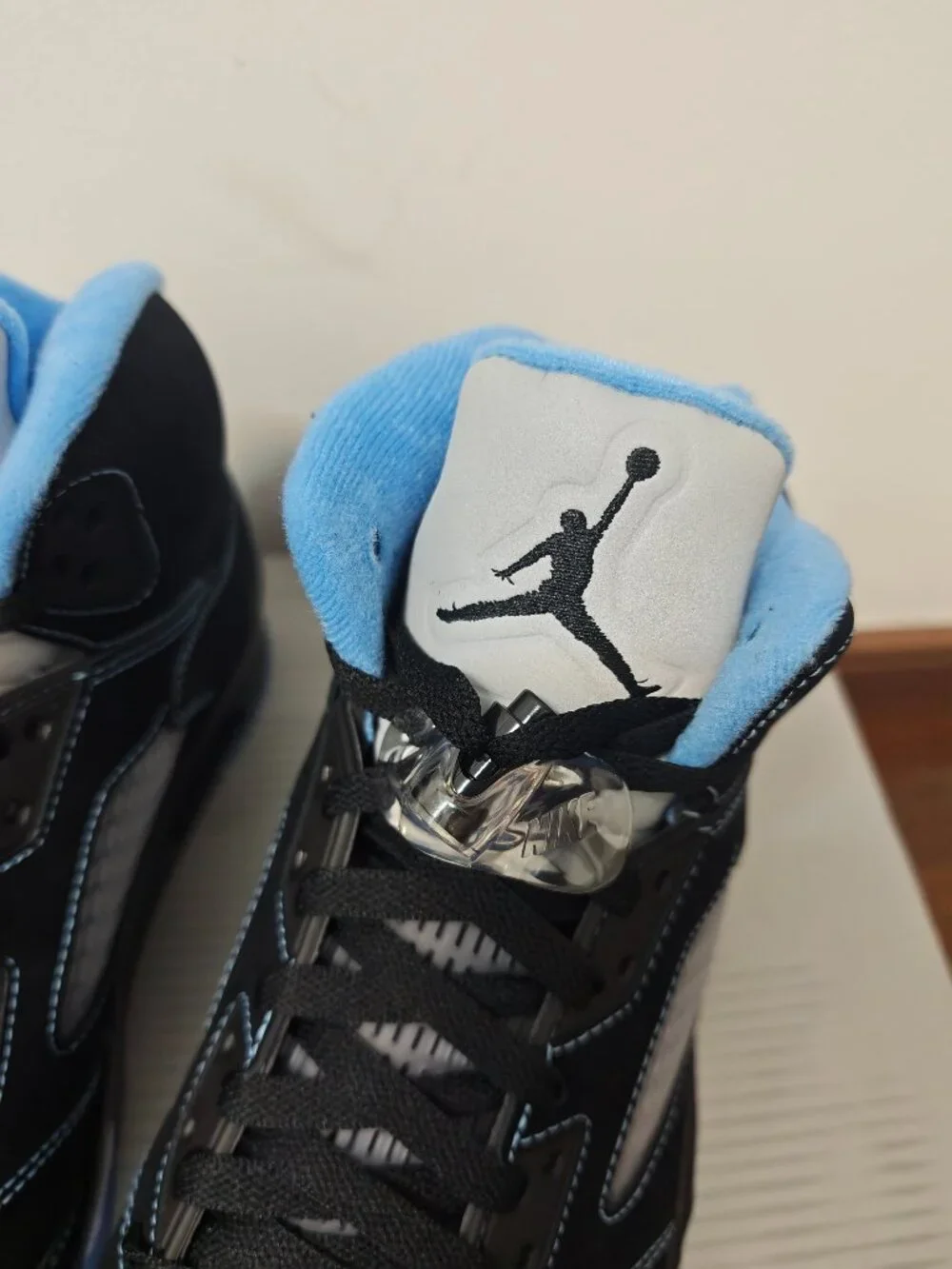 Air Jordan 5 Retro Men’s Sneakers - Black/Light Blue